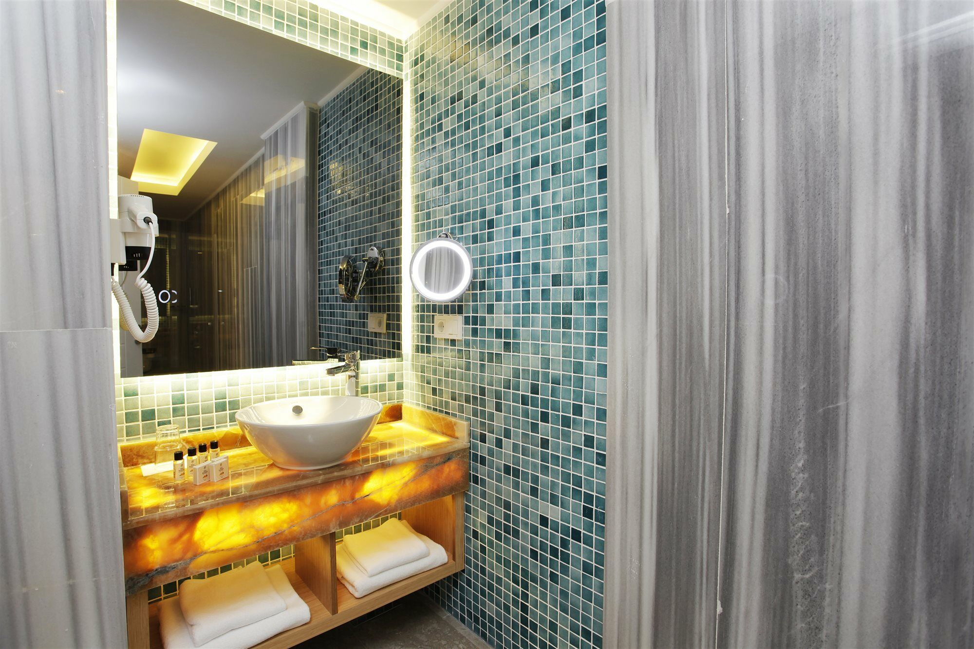 Kleopatra Suit Hotel (Adults Only) Alanya Zewnętrze zdjęcie